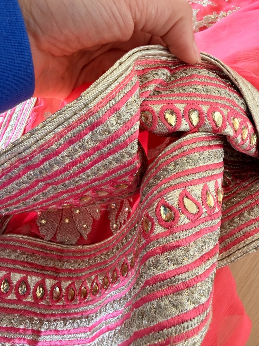 NWT: Embroidered Coral Pink Saree with Gold Accents - Picture 7 of 9